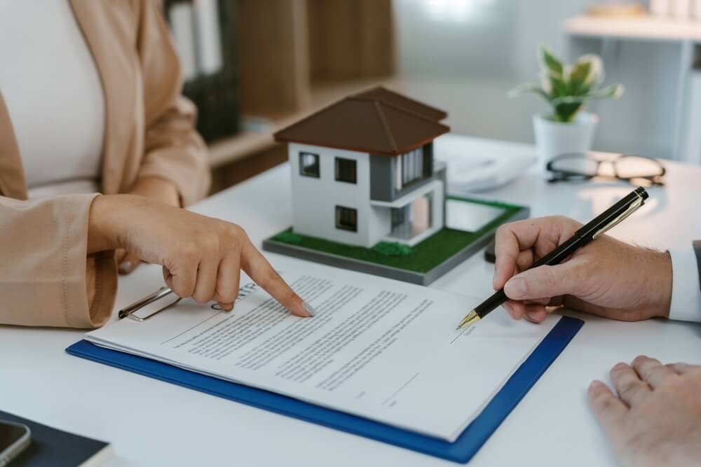 independent mortgage broker